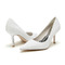 Δερμάτινα παπούτσια με λευκή δαντέλα παράνυμφος με γαμήλια παπούτσια