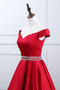 Κοκτέιλ φορέματα Μέχρι το Γόνατο Προσαρμοσμένες μανίκια Έτος 2023 Διακοσμημένες με χάντρες ζώνη - Σελίδα 6