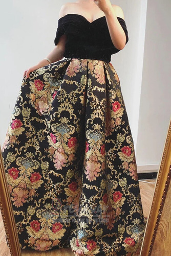 Βραδινά φορέματα Φυσικό Φερμουάρ επάνω Σατέν Κοντομάνικο Έτος 2019 Κοντομάνικο - Σελίδα 1